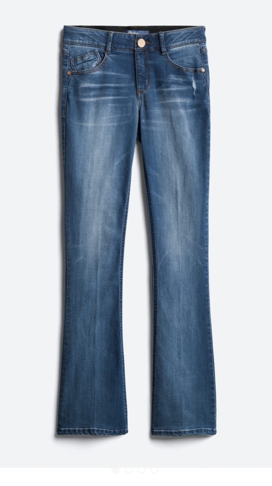 Democracy Bootcut Distressed Jean Size 14